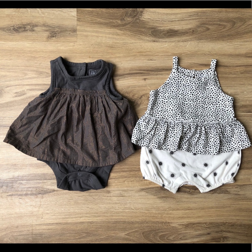 Baby Gap Girl Rompers 0-3M cheetah tutu bubble